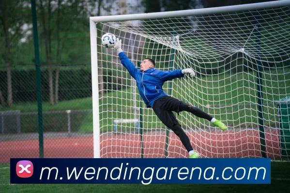 问鼎h5品牌故事